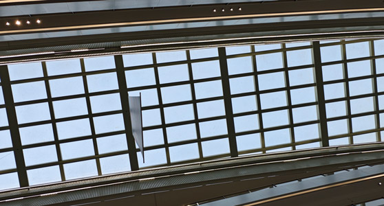 丹东钢结构厂房：详述钢结构安装服务的步骤